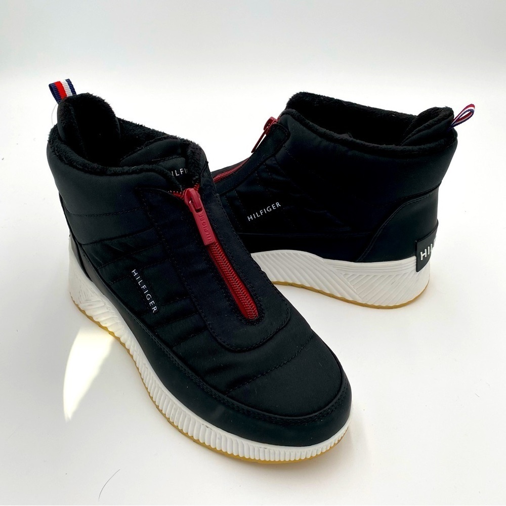 Tommy Hilfiger‎ Jipsun Zip Up Cold Weather Snow Sneakers Ankle Boots Size 7 NWOT
